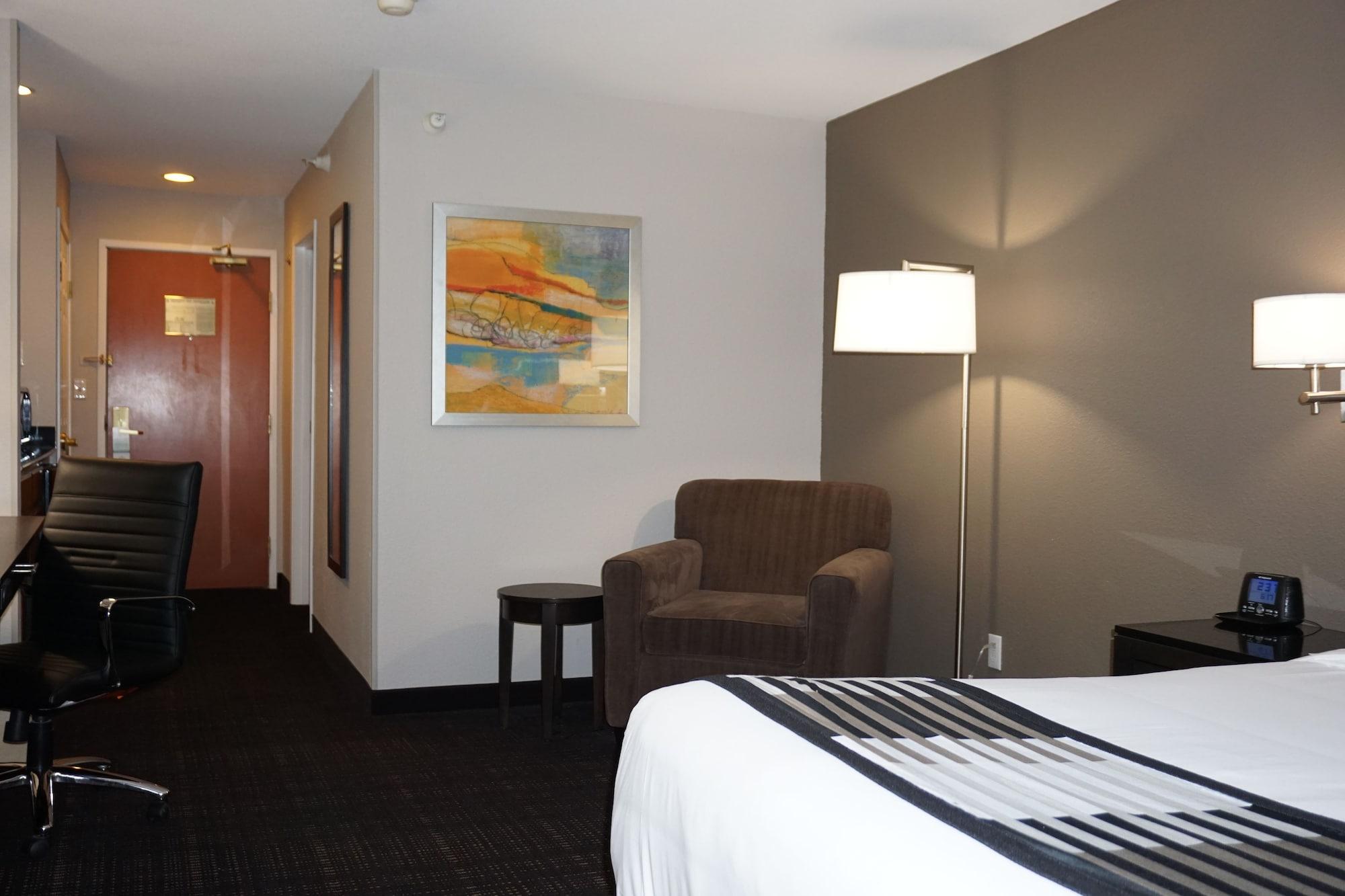 Wingate By Wyndham Columbia Hotel Екстериор снимка