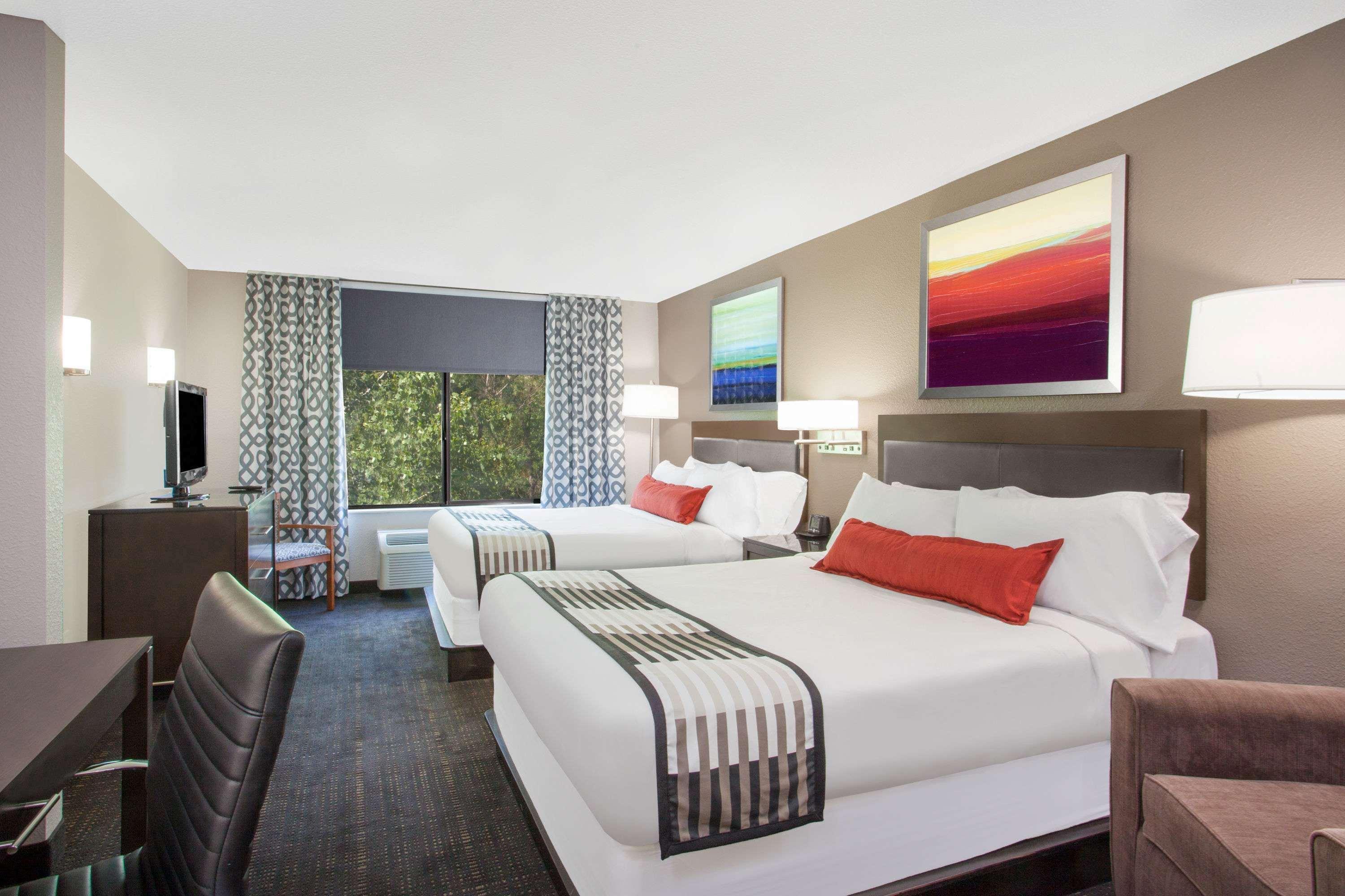 Wingate By Wyndham Columbia Hotel Екстериор снимка