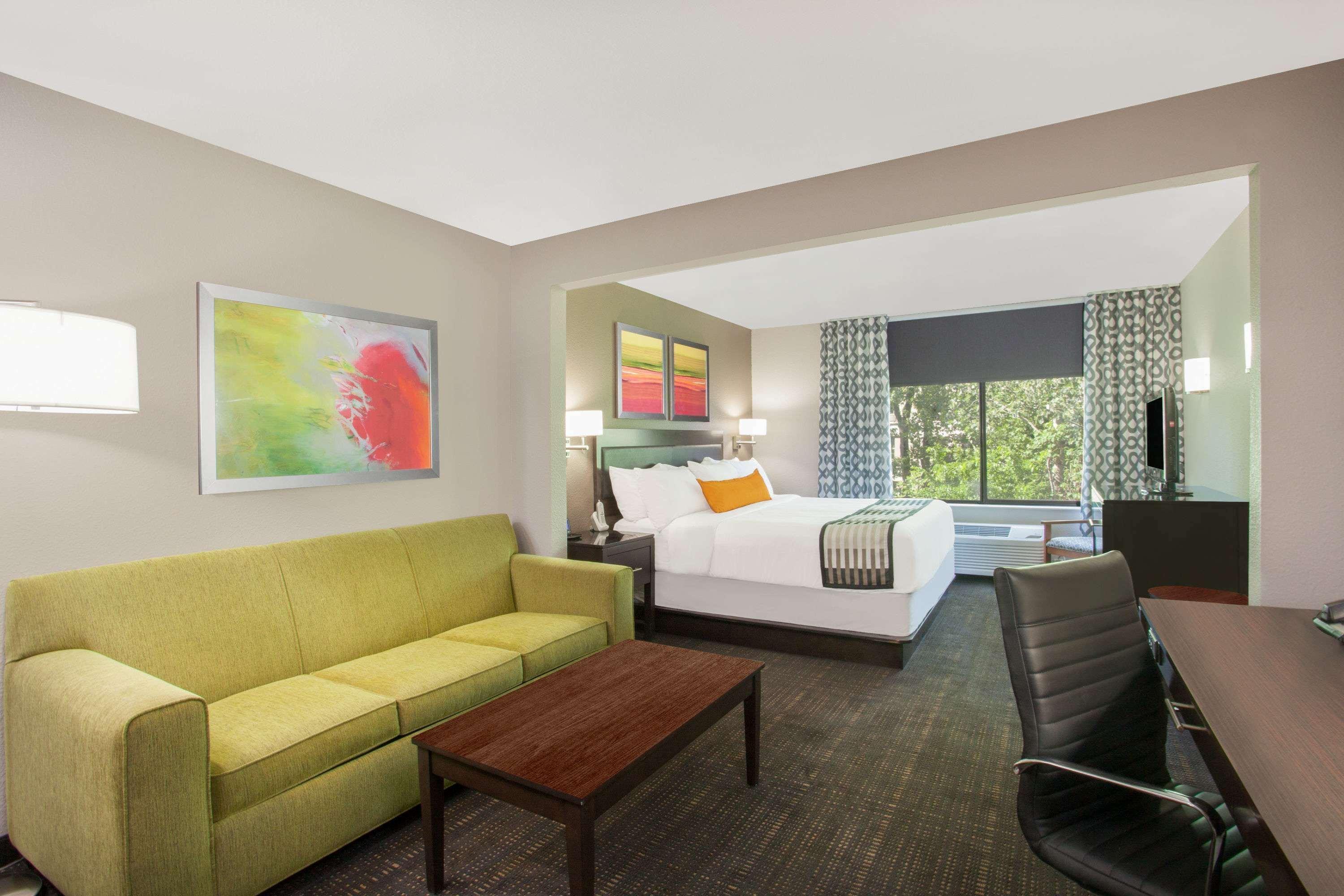 Wingate By Wyndham Columbia Hotel Екстериор снимка